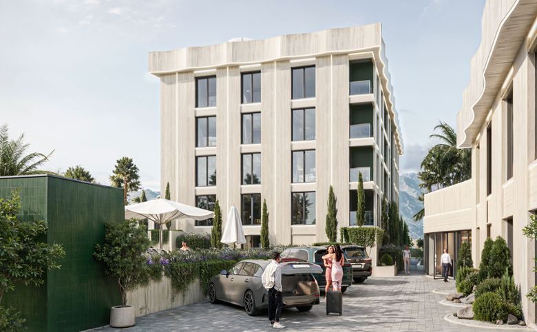 Biarritz Club Residence — Въезд и пешая зона у входа с зелёным павильоном ресепшн — ви