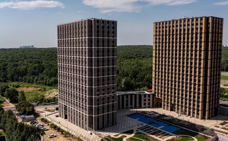ПаркСайд — За что платите: две сданные башни стоят прямо на кромке Битц
