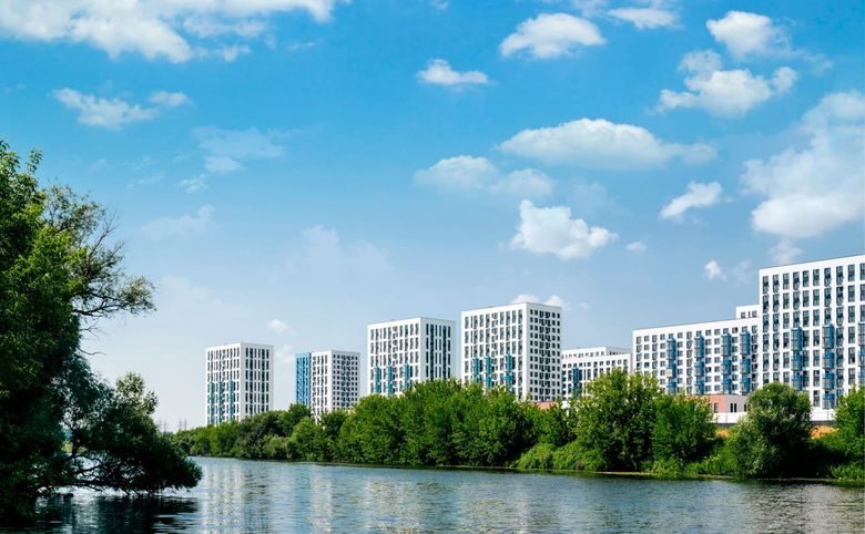 Прибрежный Парк — Главный аргумент проекта — вода. Корпуса стоят вдоль водоёма