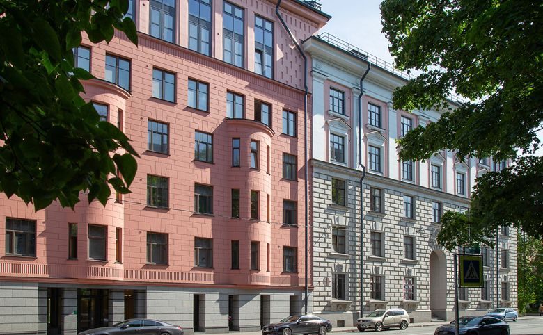 ЖК «Мадонна Бенуа»: реставрация в кирпиче — разбор